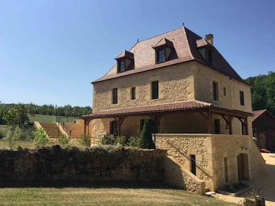 La villa de Banne en Dordogne pour 10 personnes