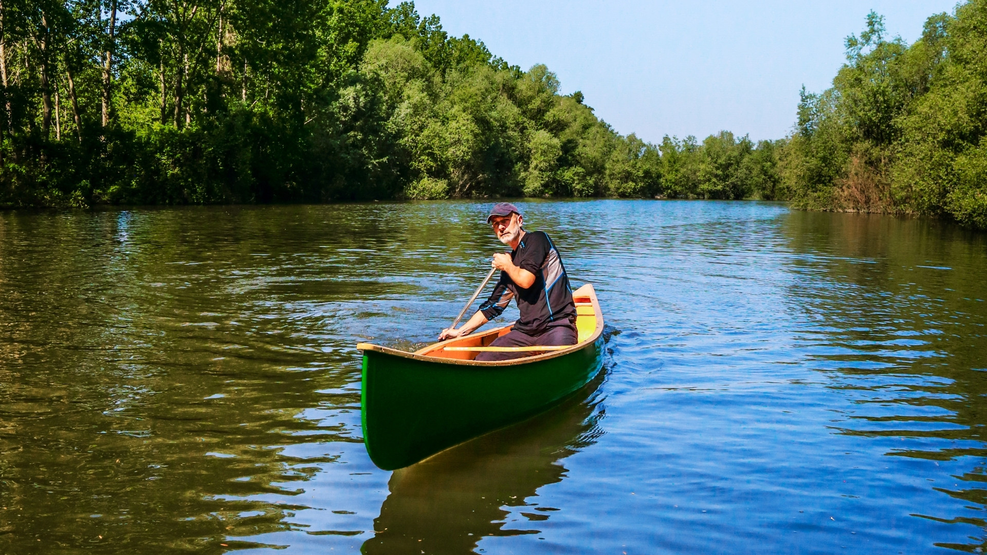 Canoë dans le périgord