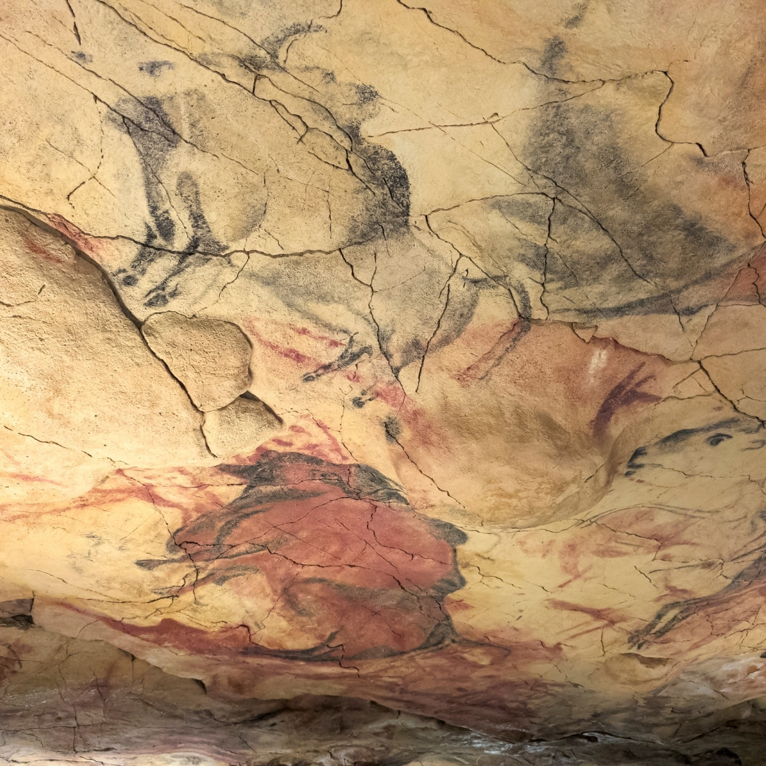 Lascaux cave