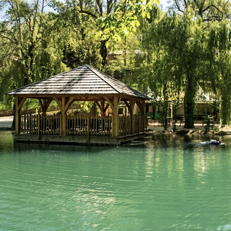 campsite with wedding hall dordogne perigord