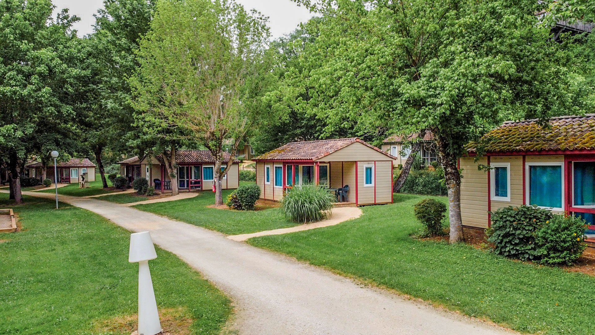 camping en dordogne location mobil home